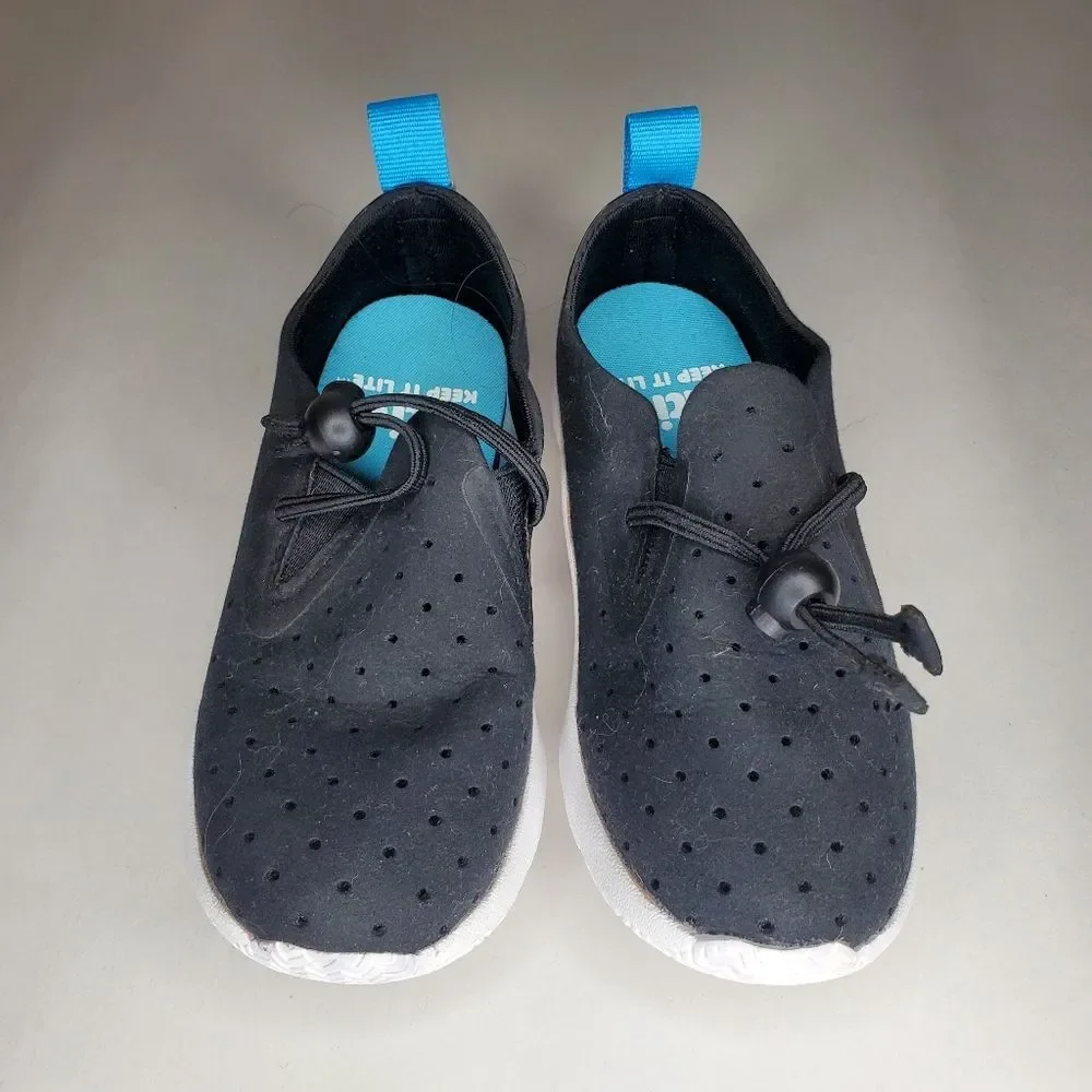 NWOT Native  Kids Navy Apollo Moc Sneakers Size 9.5